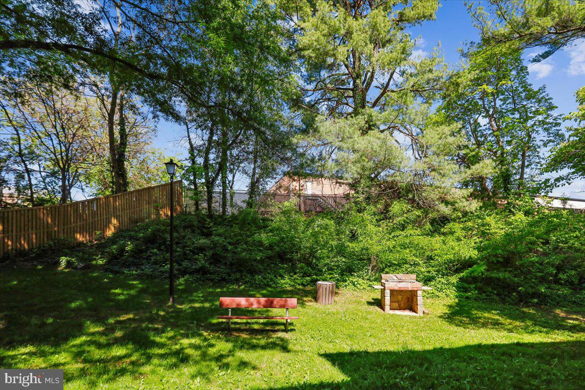 17804 Buehler Road, Unit 3D3 Olney, MD 20832 - Photo 23 of 32 View of picnic area from balcony
