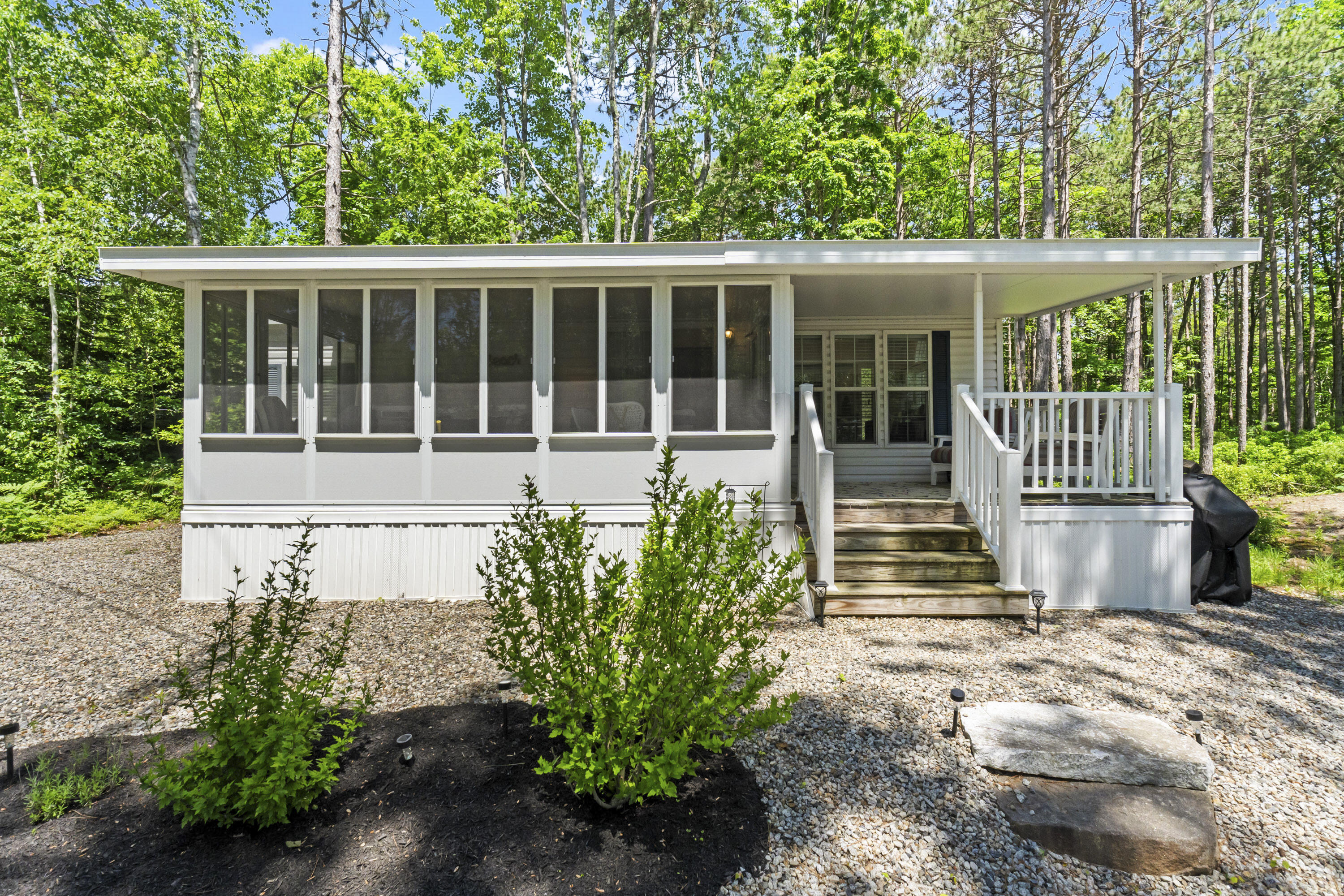 277 Mills Road, Unit 17 Kennebunkport, ME 04046 - Photo 1 of 46 277 Mills Rd #17_101