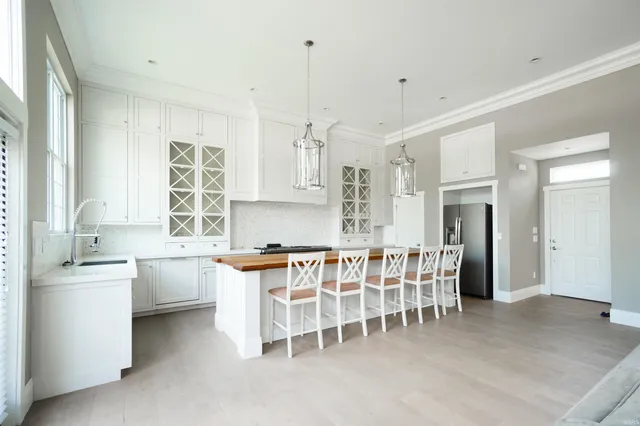 $1,152,000 | 431 East 10th Street, Bloomington, IN 47408