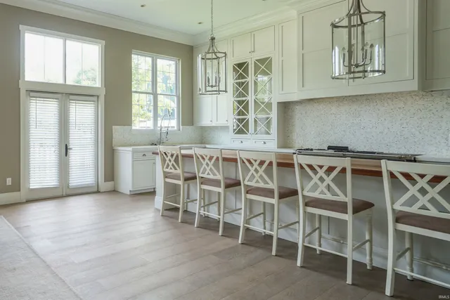 $1,152,000 | 431 East 10th Street, Bloomington, IN 47408