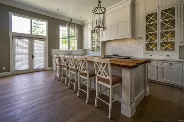 $1,152,000 | 431 East 10th Street, Bloomington, IN 47408