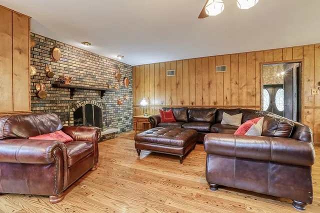 $499,000 | 13408 West Catawba Lane, Homer Glen, IL 60491