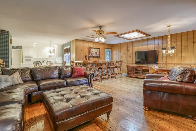 $499,000 | 13408 West Catawba Lane, Homer Glen, IL 60491