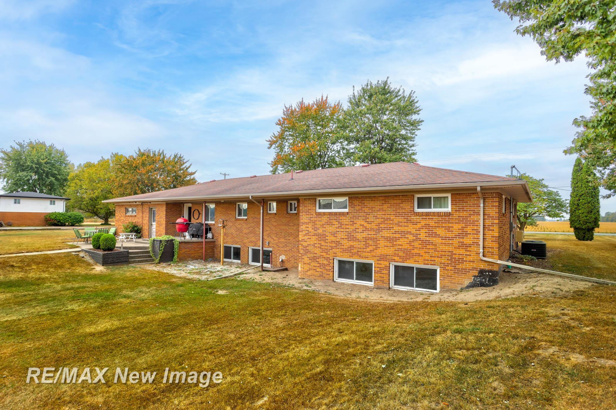 575 South Brennan Road Hemlock, MI 48626 - Photo 41 of 59
