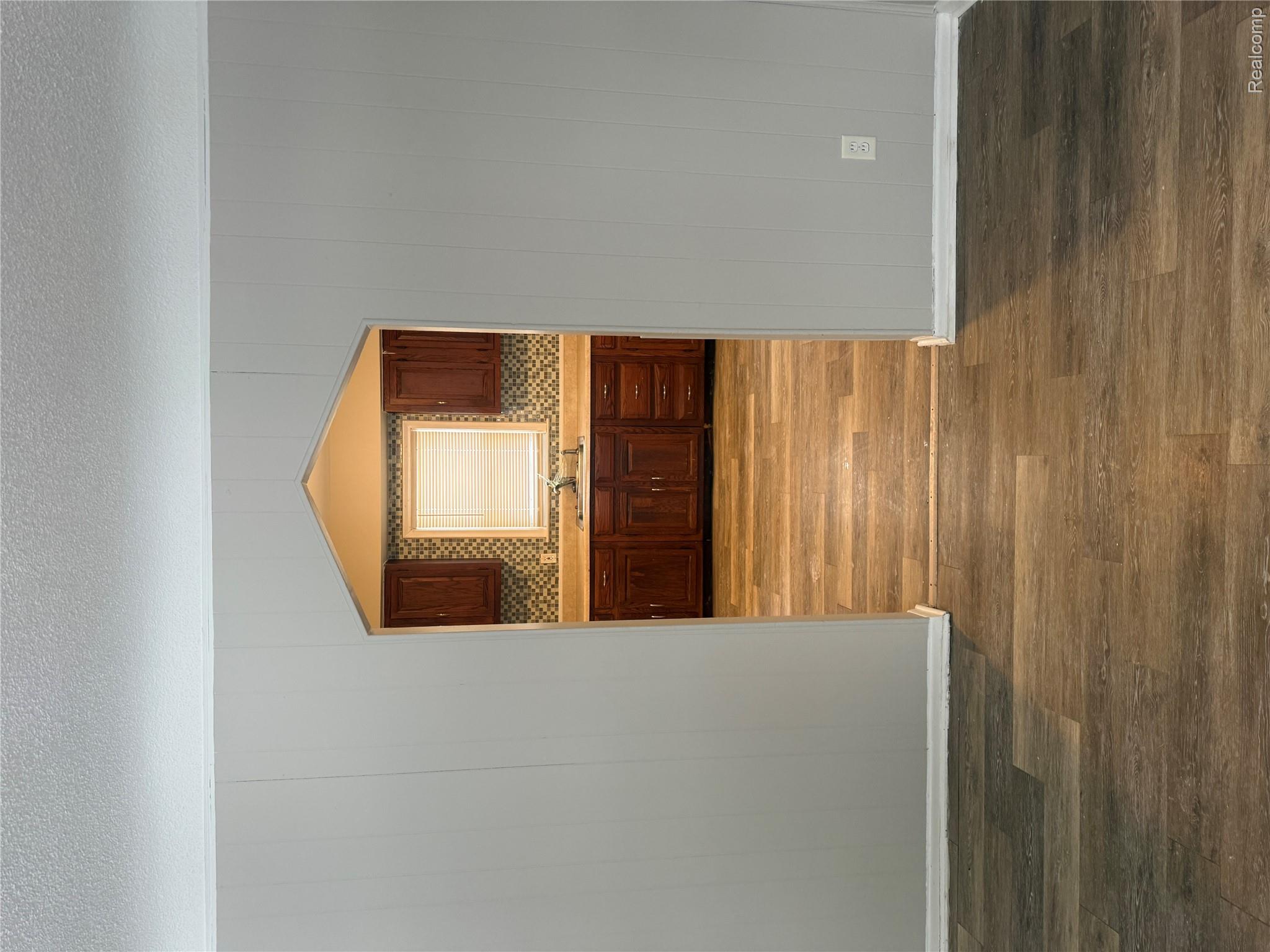6237 Inkster Road Taylor, MI 48180 - Photo 14 of 14 IMG_6024.JPG
