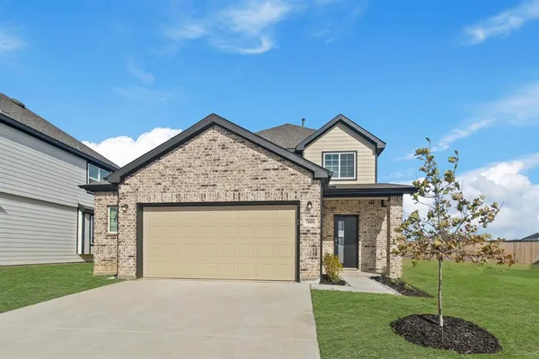 $334,990 | 7008 Trestle Street, Crowley, TX 76036