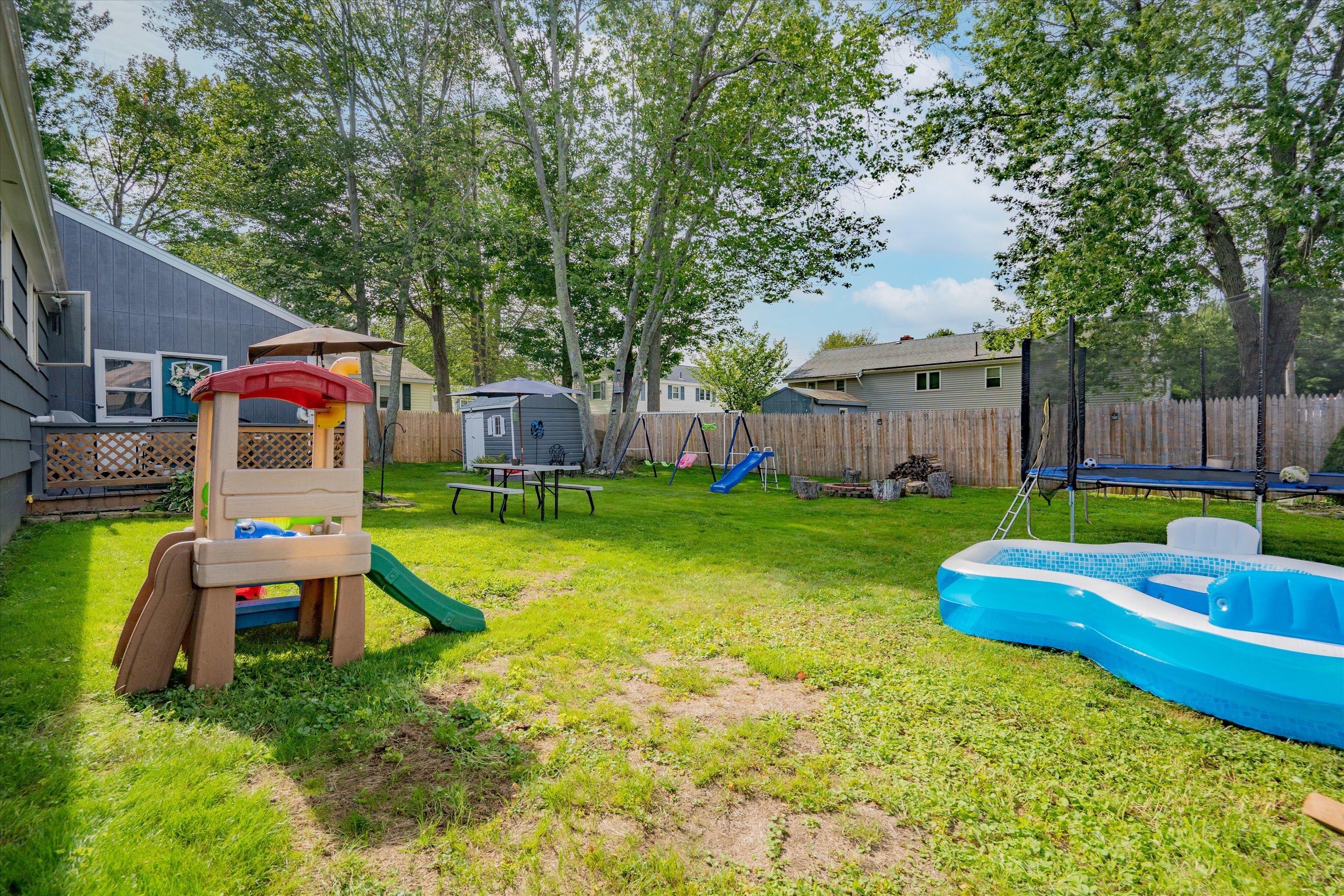 37 Kenneth Road South Portland, ME 04106 - Photo 19 of 21 Backyard