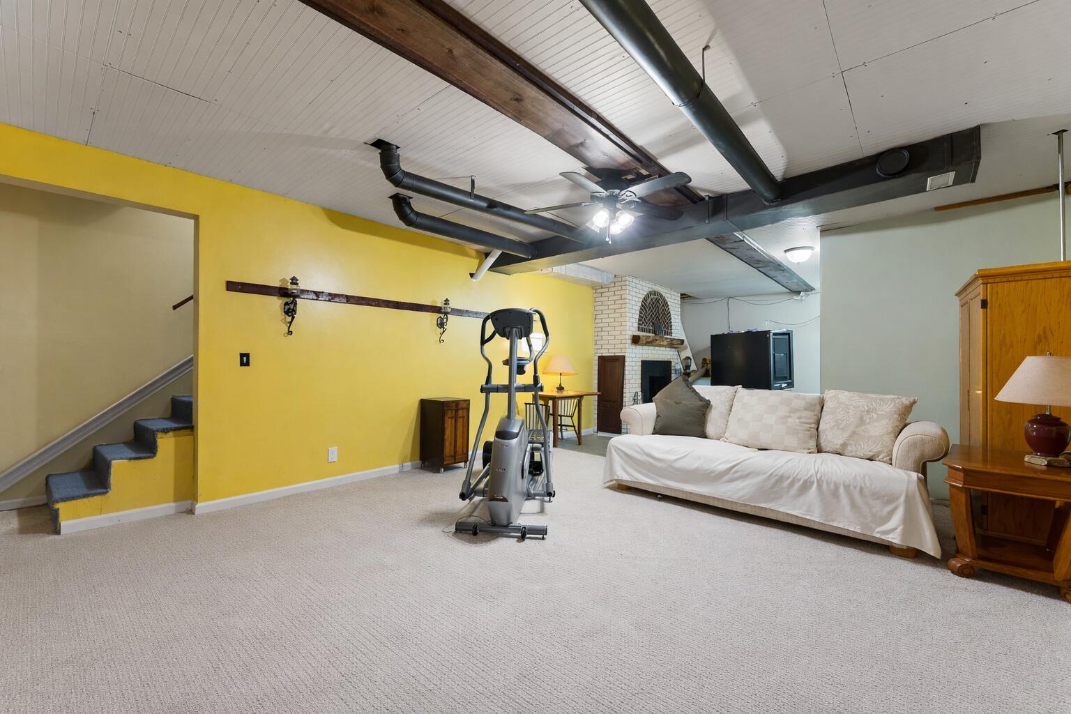 3115 West 800th Street North Rensselaer, IN 47978 - Photo 29 of 36 a living room with furniture