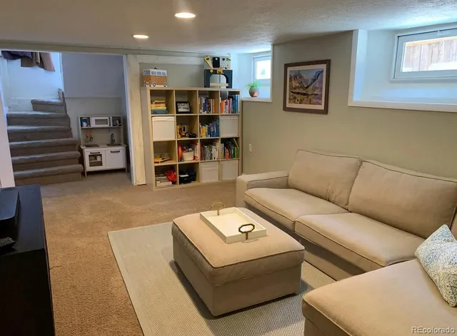 $2,650 | 5607 East 14th Avenue, Denver, CO 80220