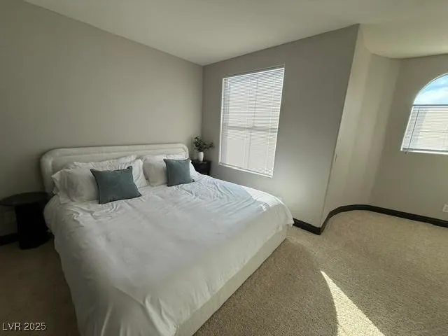 $2,400 | 8777 West Maule Avenue, Unit 2167, Las Vegas, NV 89148