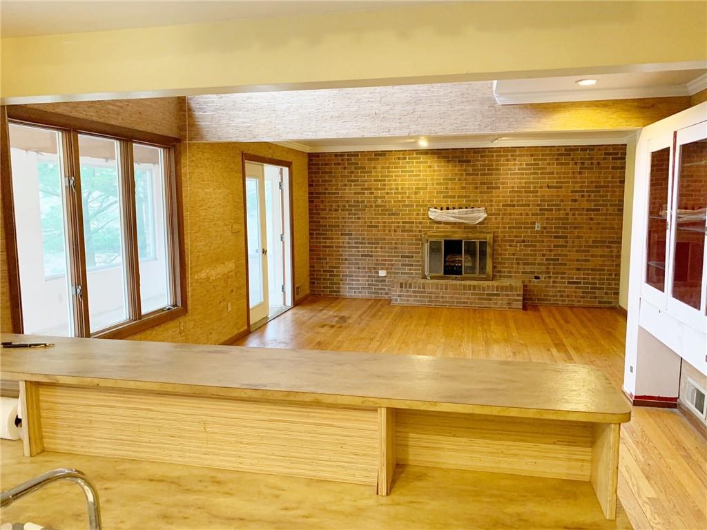2524 Noblestown Road Pittsburgh, PA 15205 - Photo 3 of 7 Gallery Image 3