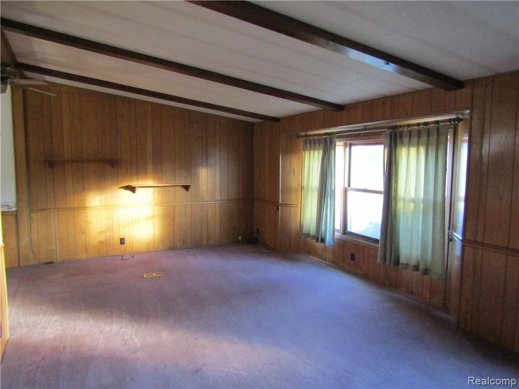 1823 West Lovejoy Road Perry, MI 48872 - Photo 25 of 55 IMG_0217.JPG