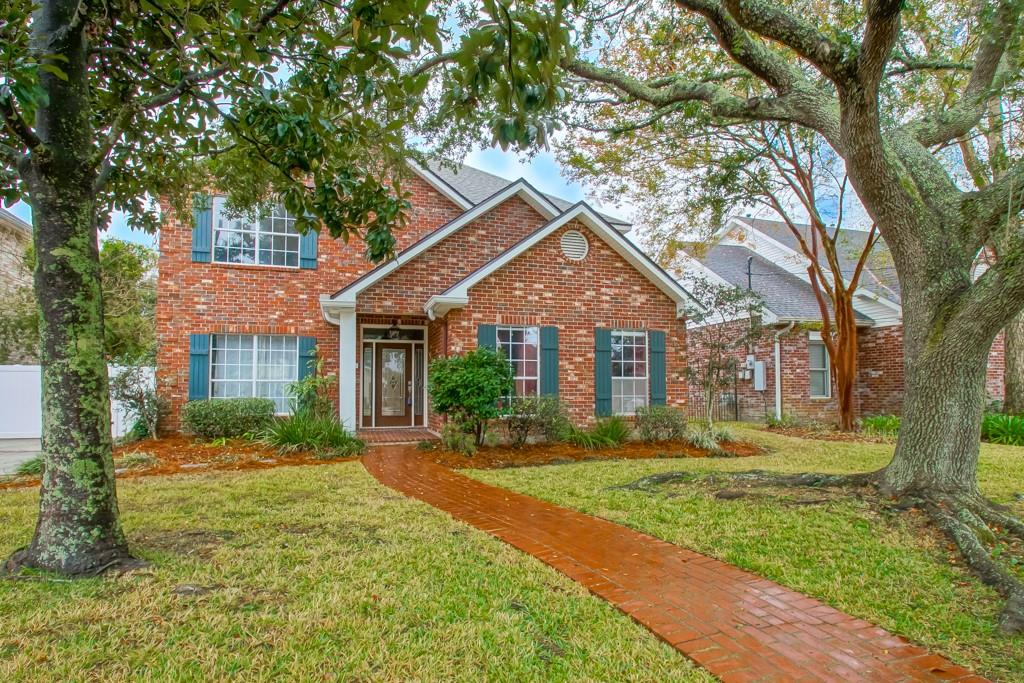 8700 Rosecrest Lane River Ridge, LA 70123 - Photo 3 of 35