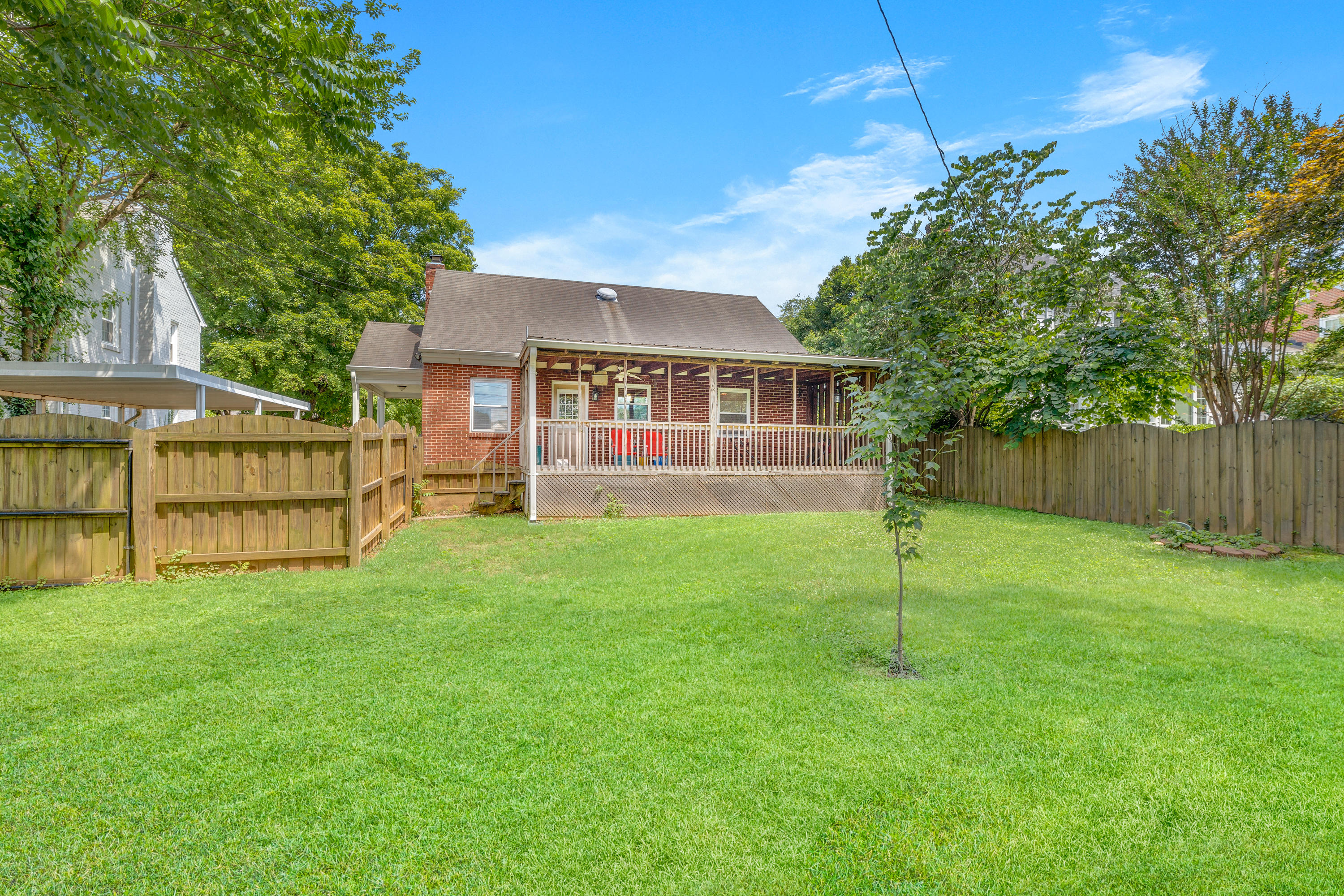2327 Idavere Road Southwest Roanoke, VA 24015 - Photo 18 of 30 IMG_6011_18