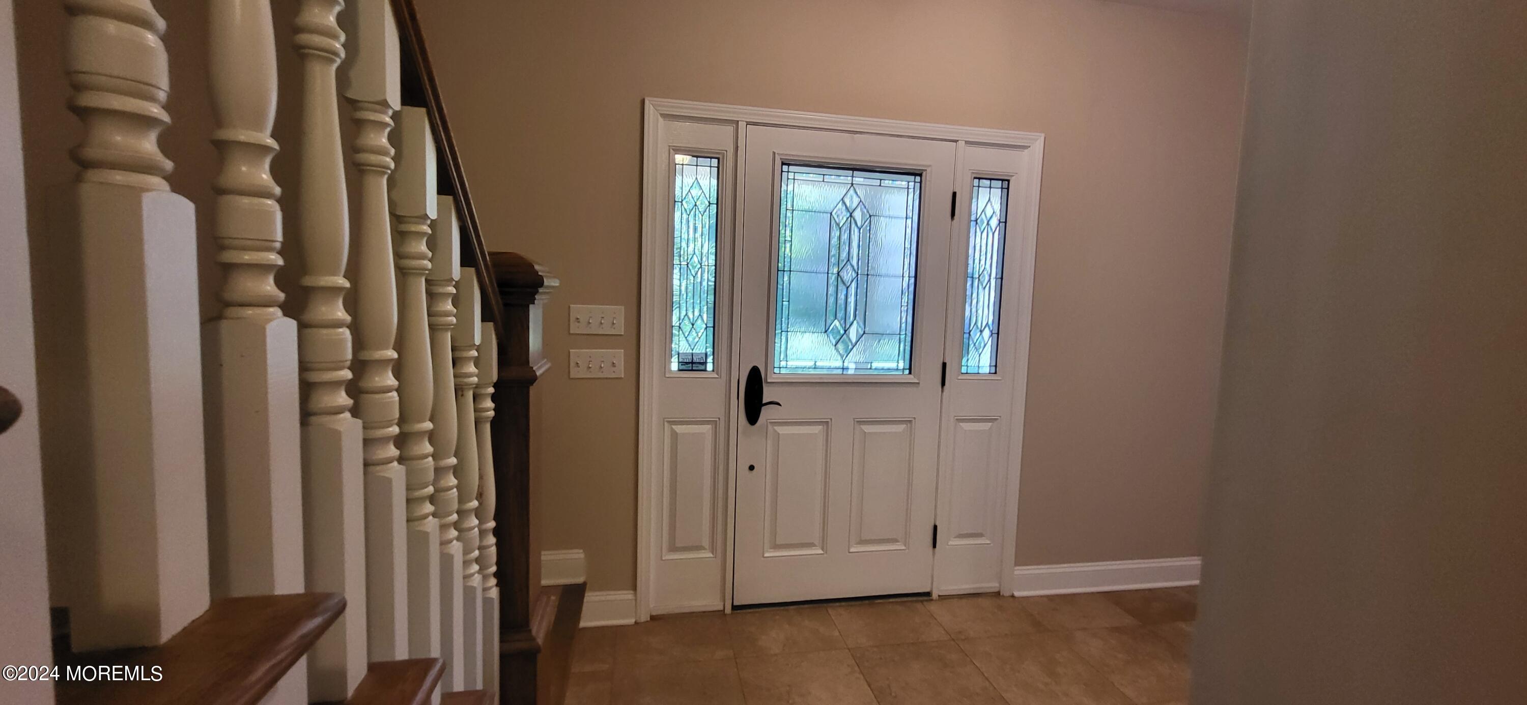 85 Megill Road Farmingdale, NJ 07727 - Photo 17 of 48 FOYER