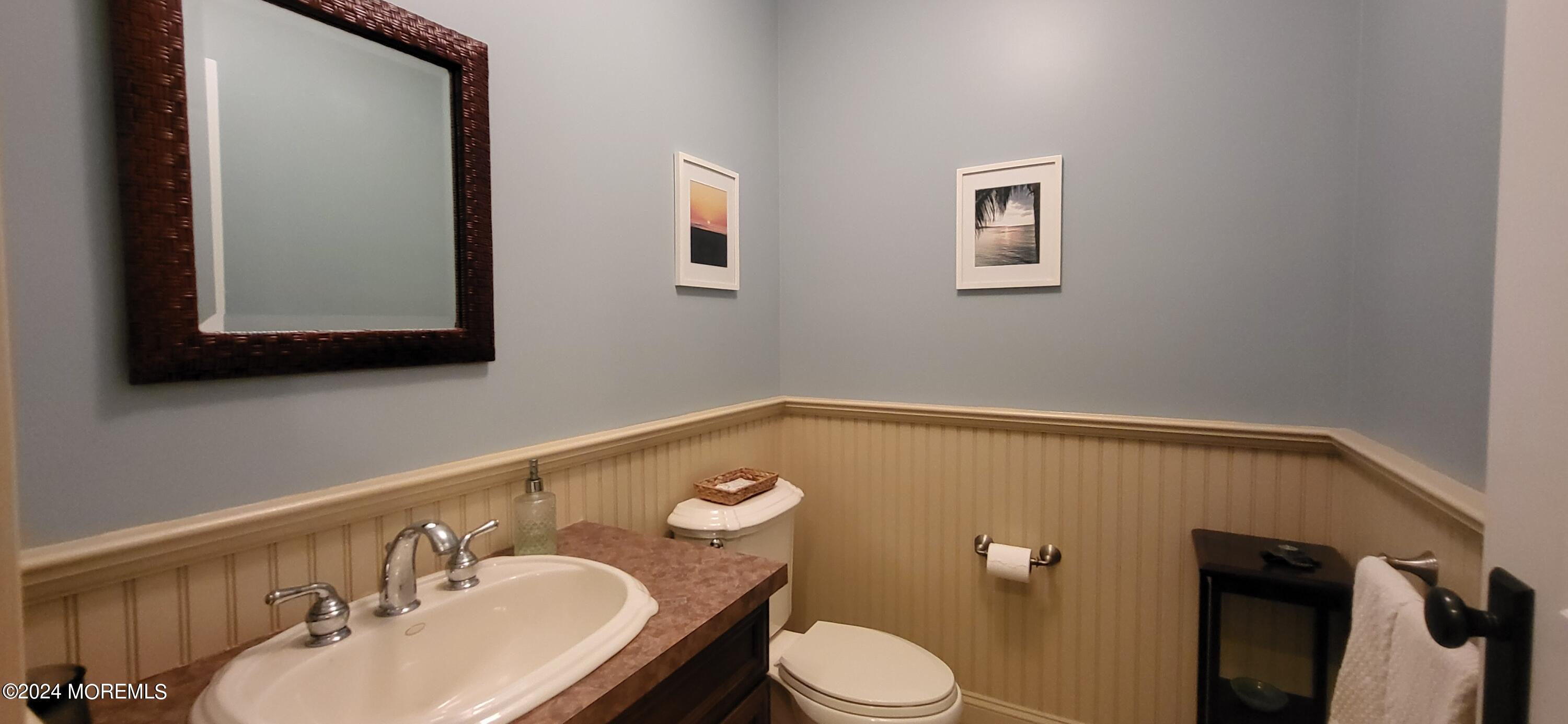 85 Megill Road Farmingdale, NJ 07727 - Photo 21 of 48 GUEST BATH