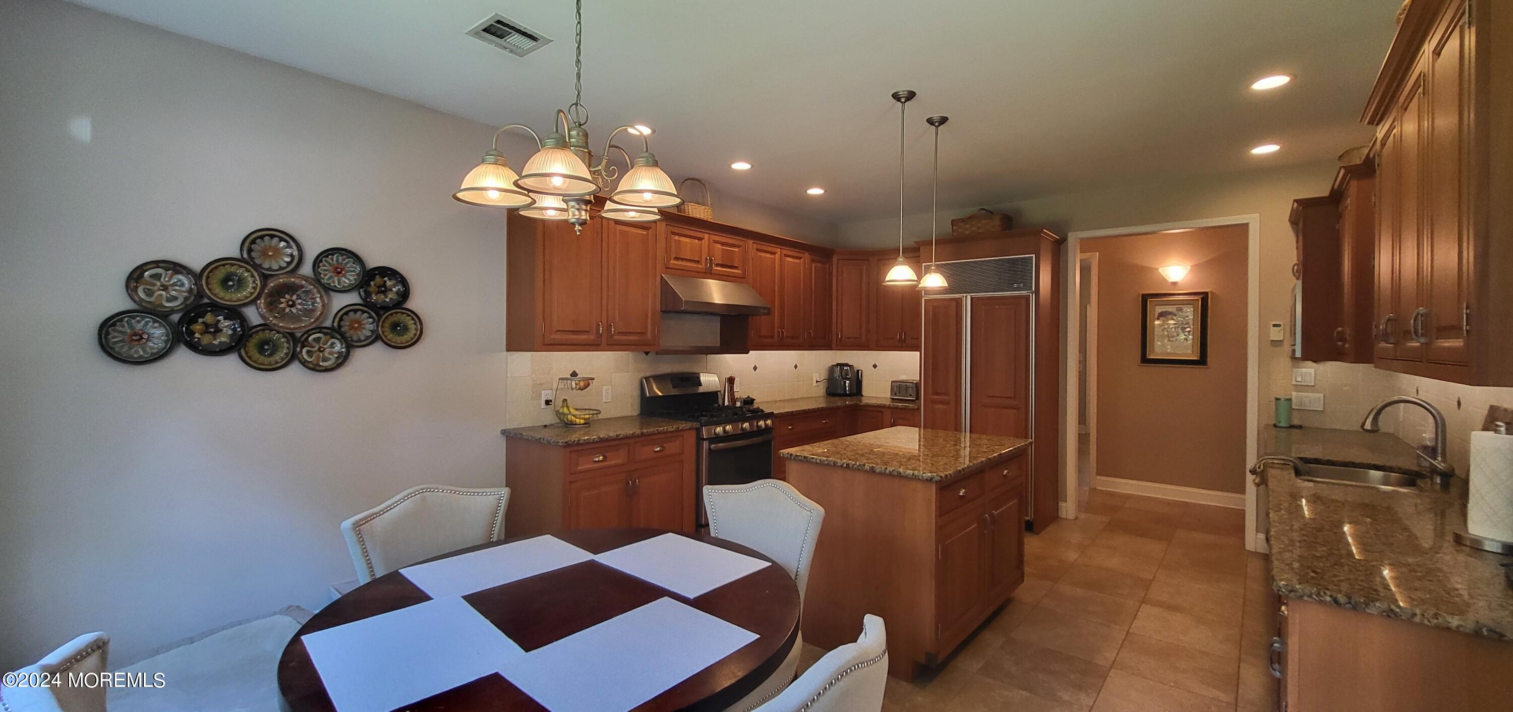 85 Megill Road Farmingdale, NJ 07727 - Photo 6 of 48 KITCHEN