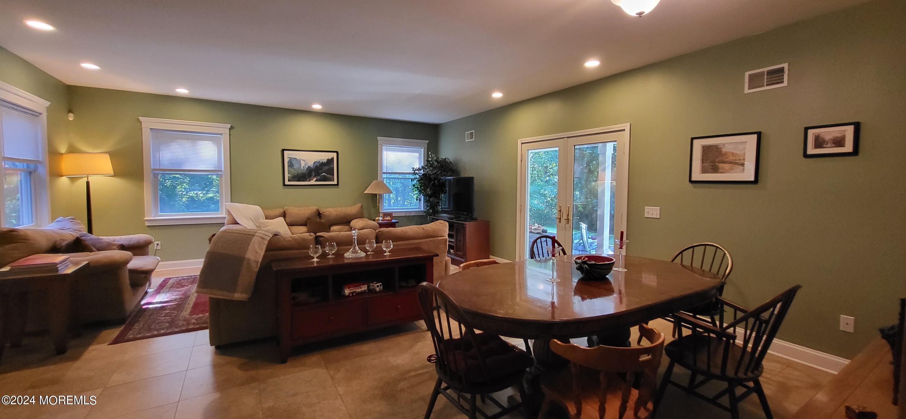 85 Megill Road Farmingdale, NJ 07727 - Photo 7 of 48 LR / DR