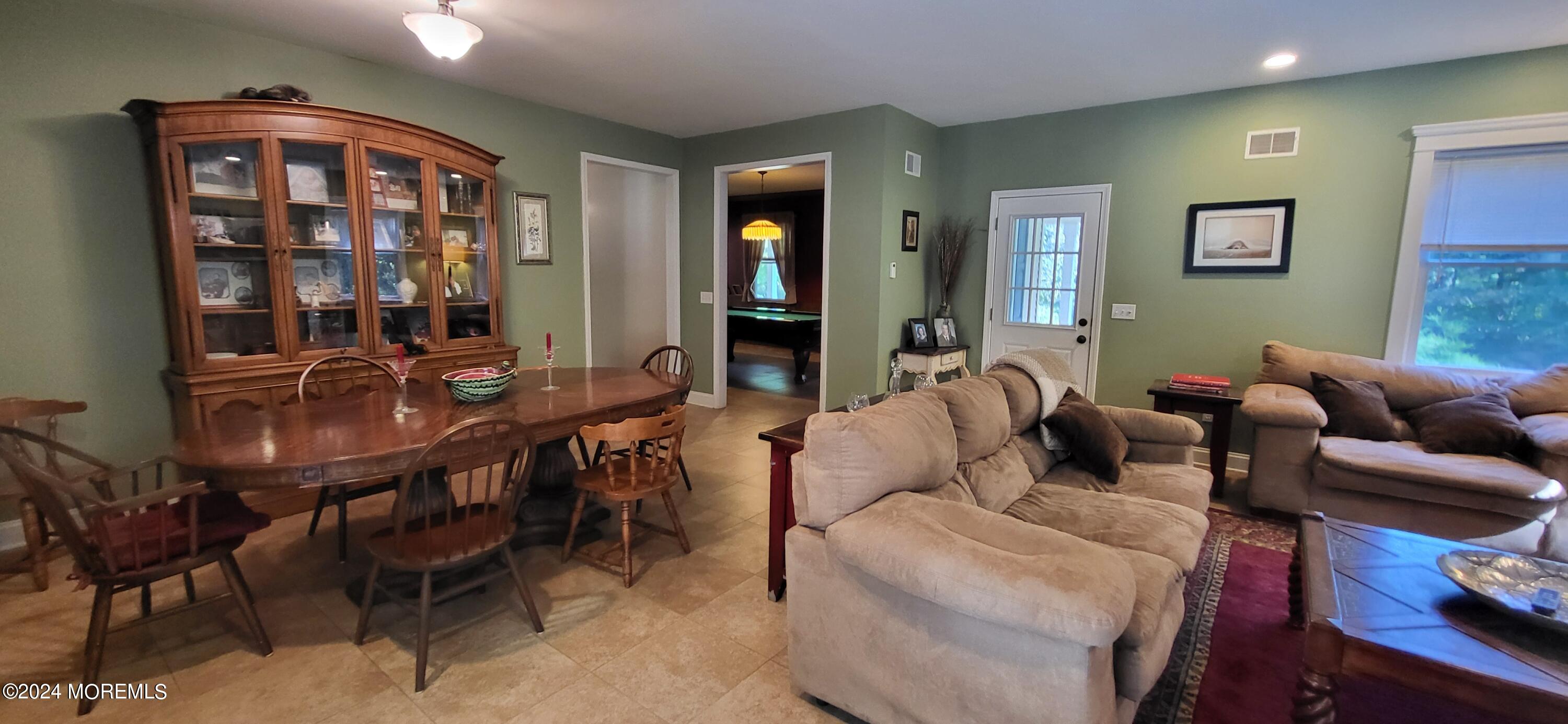 85 Megill Road Farmingdale, NJ 07727 - Photo 10 of 48 LR