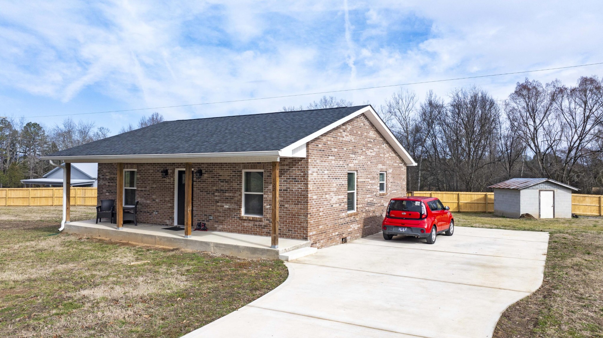 122 Porter Lane Spring City, TN 37381 - Photo 2 of 24 Gallery Image 2