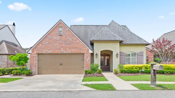 $427,000 | 305 Breemen Circle, Lafayette, LA 70508