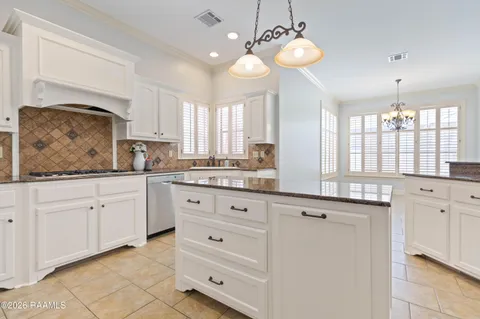 $427,000 | 305 Breemen Circle, Lafayette, LA 70508