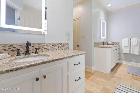 $427,000 | 305 Breemen Circle, Lafayette, LA 70508