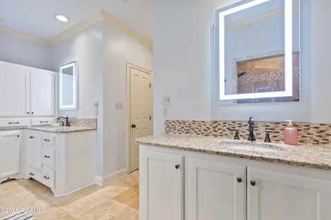 $427,000 | 305 Breemen Circle, Lafayette, LA 70508