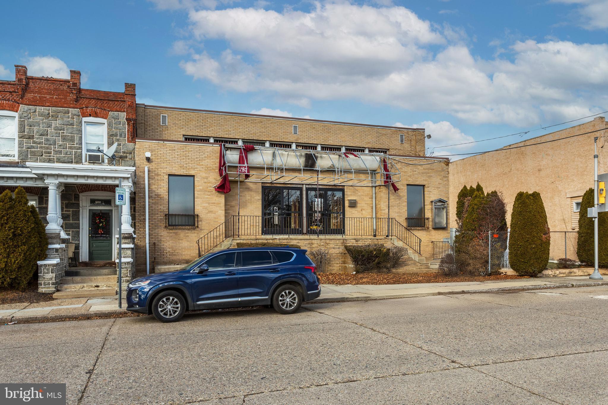 7505 Brookhaven Road Philadelphia, PA 19151 - Photo 3 of 17