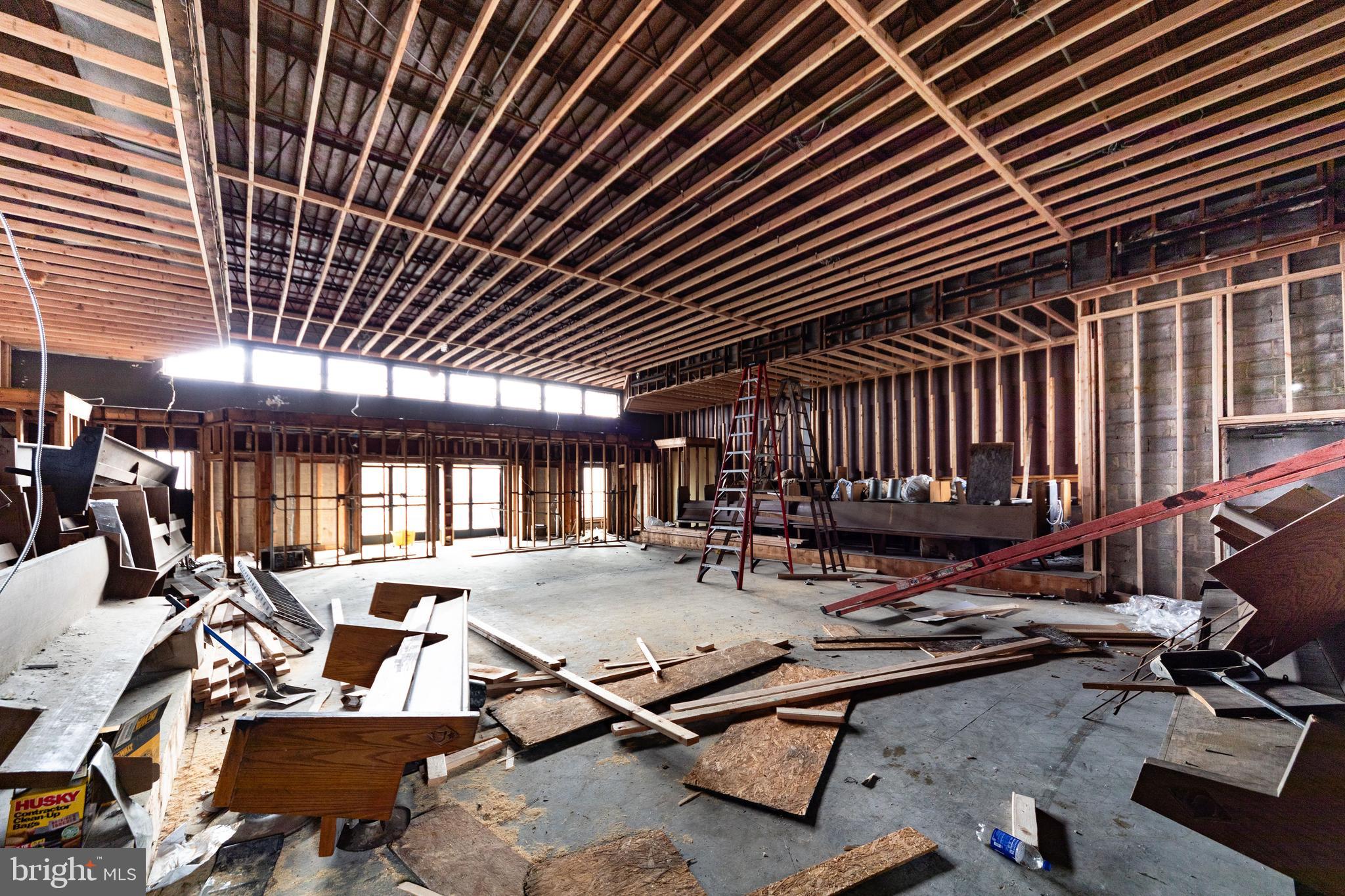 7505 Brookhaven Road Philadelphia, PA 19151 - Photo 6 of 17