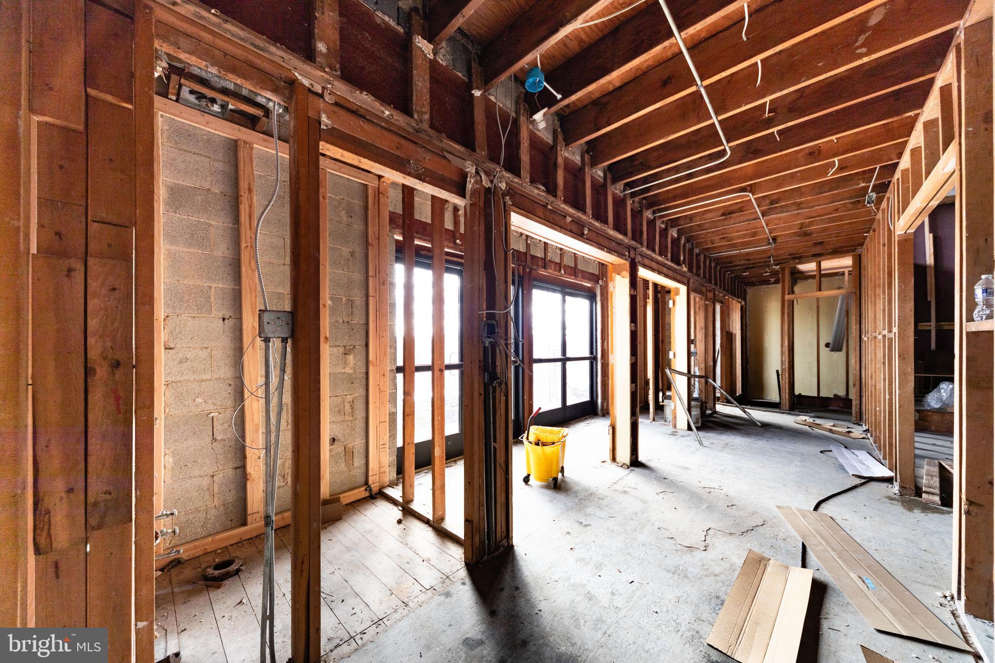 7505 Brookhaven Road Philadelphia, PA 19151 - Photo 8 of 17