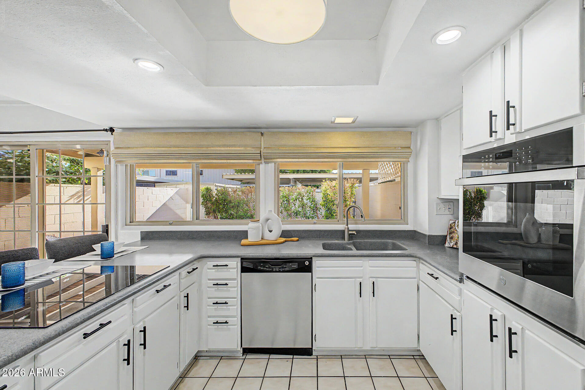 5865 East Thomas Road Scottsdale, AZ 85251 - Photo 12 of 29 12-Thomas