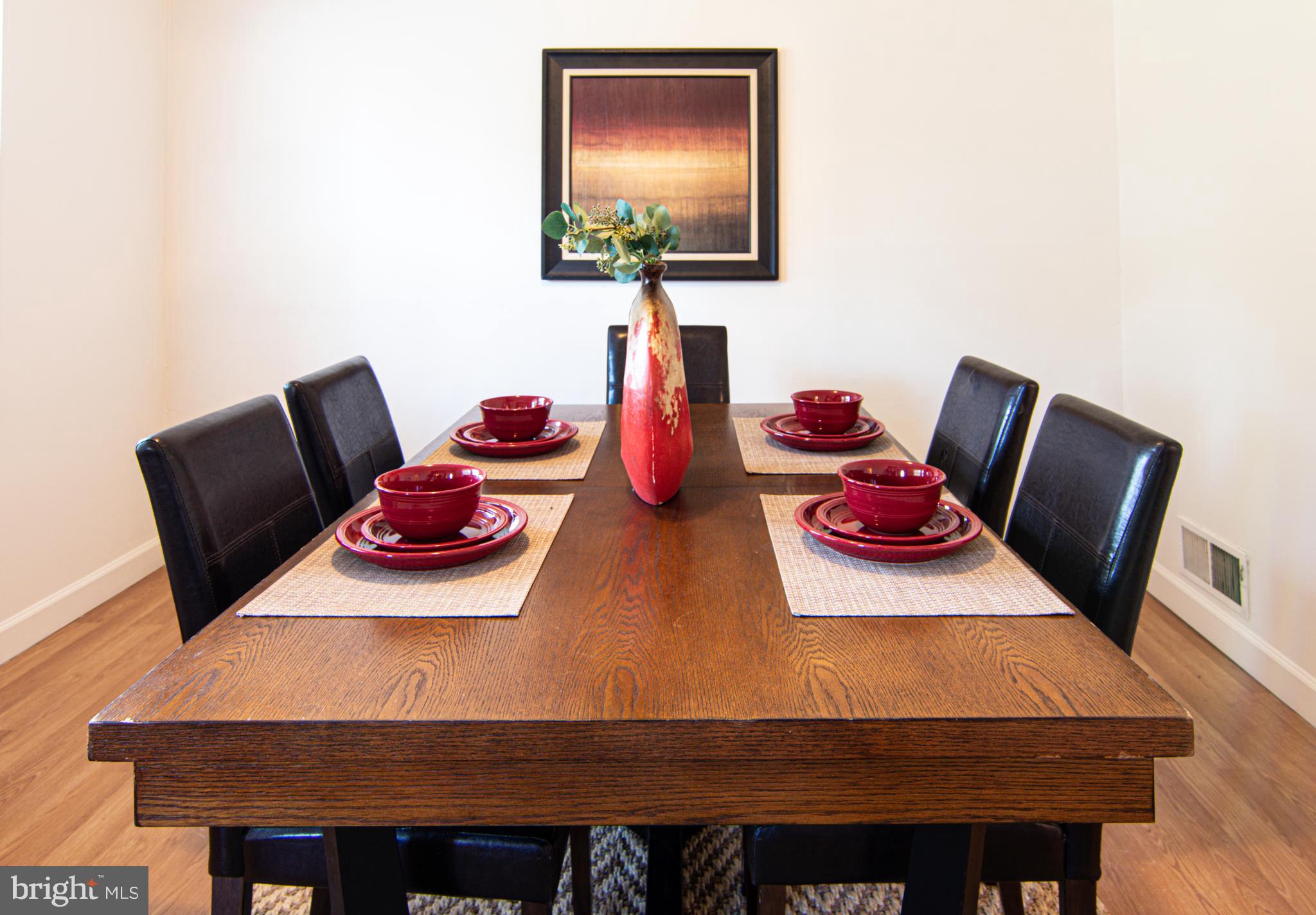 200 Tor Bryan Road Fort Washington, MD 20744 - Photo 11 of 25 Great Space for Family Dinners!