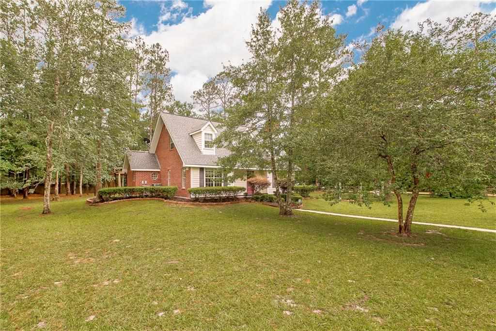 23060 Nelita Road Mandeville, LA 70471 - Photo 2 of 30 Gallery Image 2
