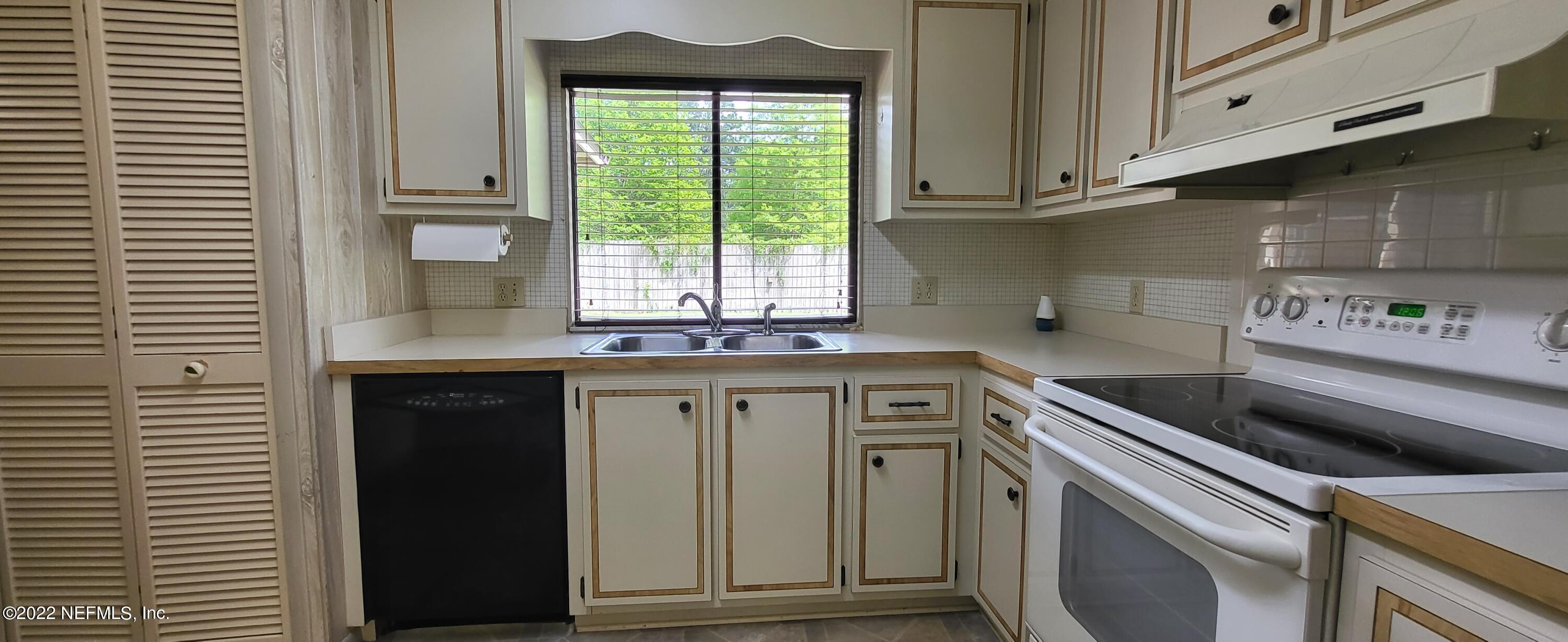 7015 Charmayn Road Jacksonville, FL 32244 - Photo 22 of 51 20220418_150614