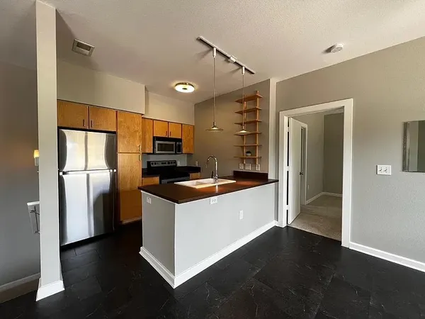 $1,400 | 1201 Grove Boulevard, Unit 2301, Austin, TX 78741