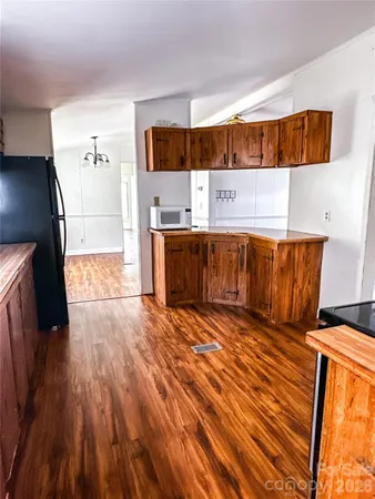 $275,000 | 6 Lake Eden Circle, Black Mountain, NC 28711