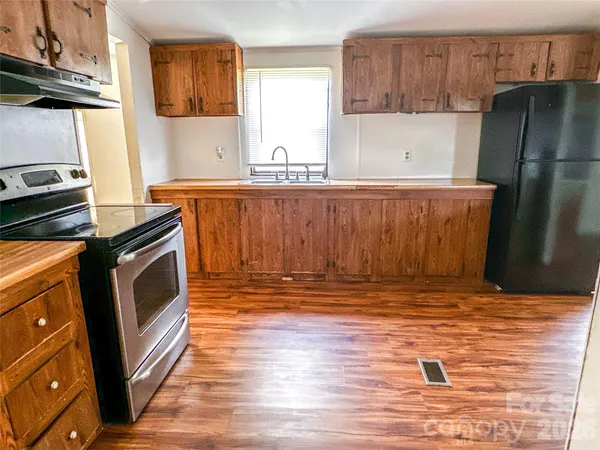 $275,000 | 6 Lake Eden Circle, Black Mountain, NC 28711