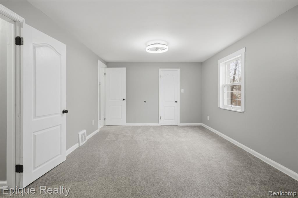 9991 Robson Street Detroit, MI 48227 - Photo 18 of 30