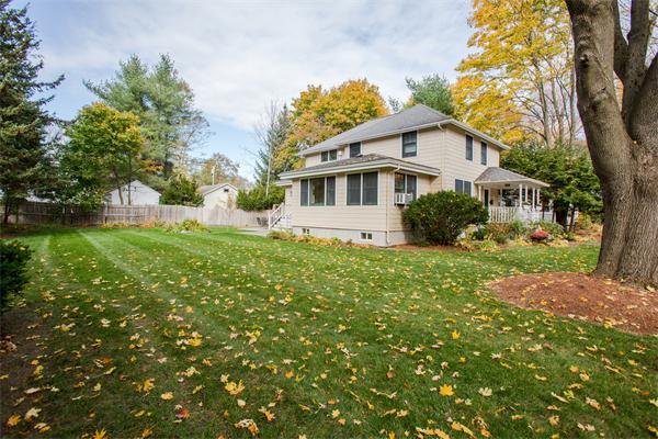 10 Bryn Mawr Road Wellesley, MA 02482 - Photo 14 of 17