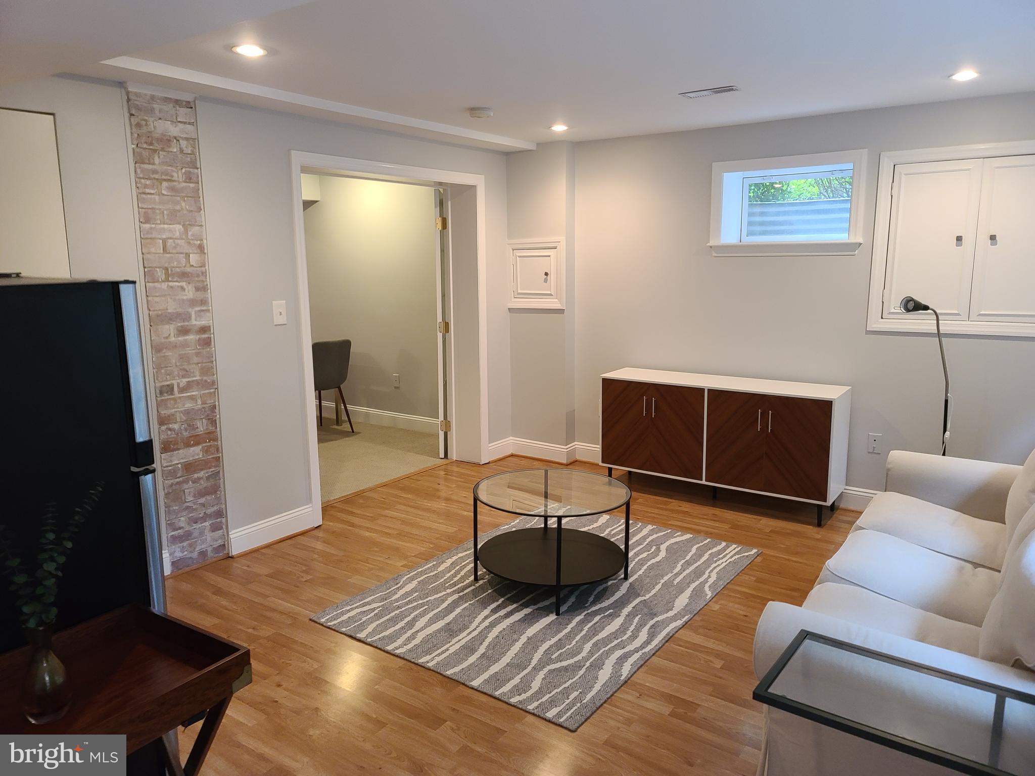 5507 Jordan Road Bethesda, MD 20816 - Photo 3 of 20