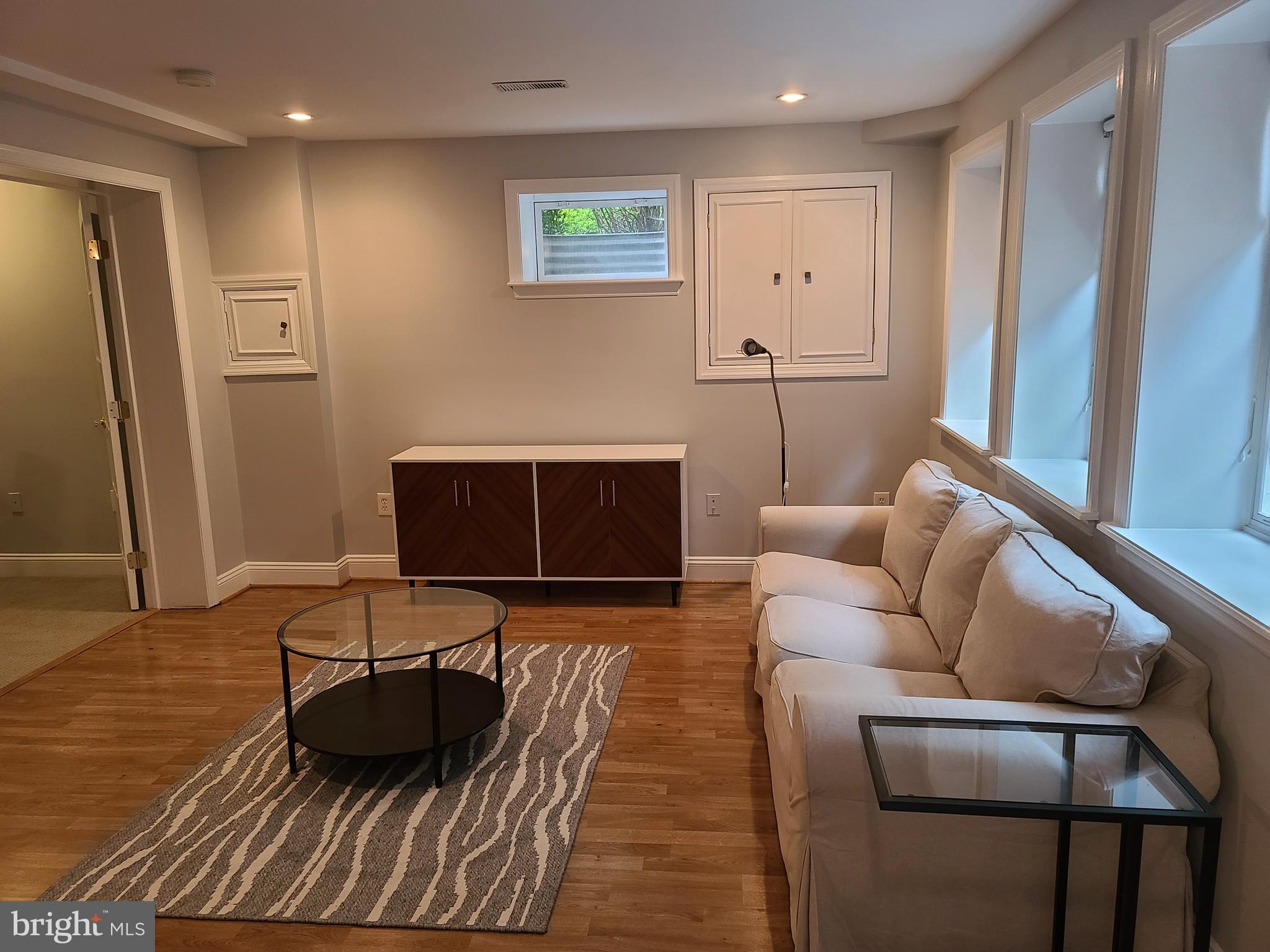 5507 Jordan Road Bethesda, MD 20816 - Photo 4 of 20