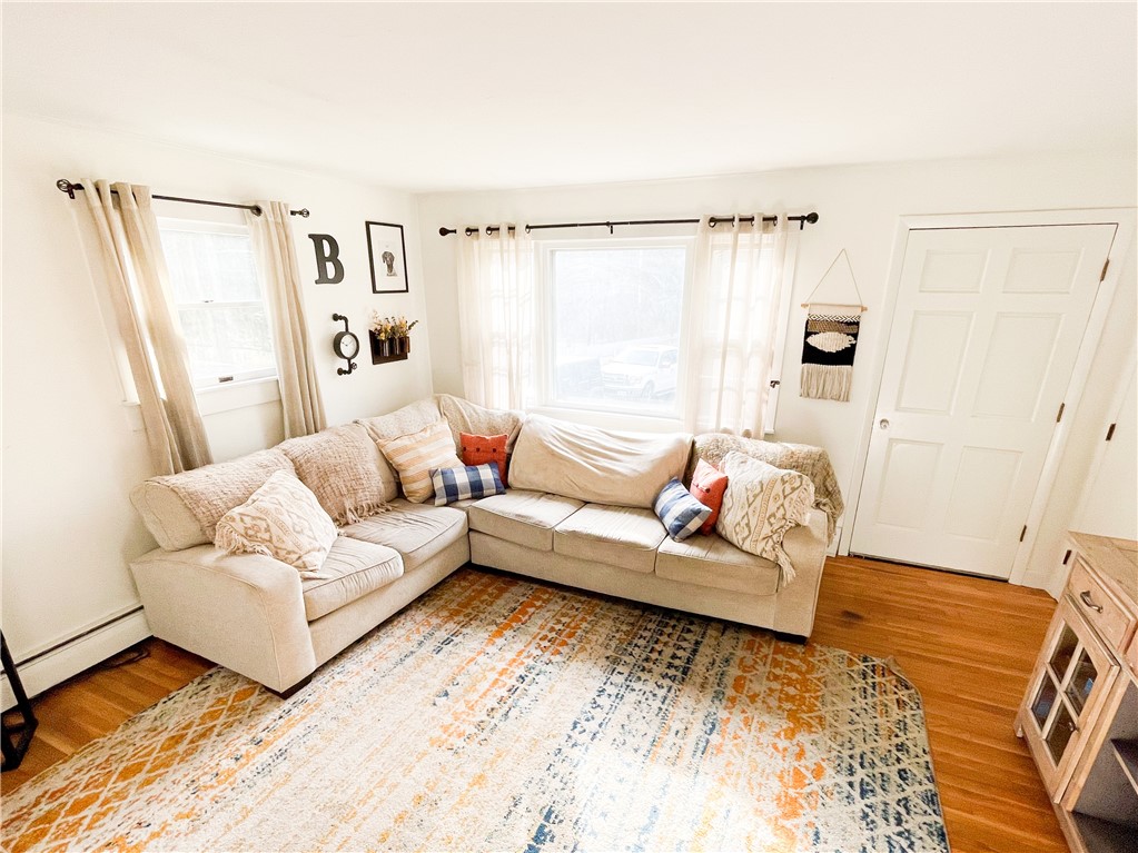 106 Westcott Road Scituate, RI 02857 - Photo 4 of 10