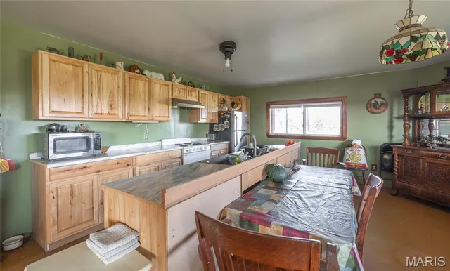 $5,250,000 | 1292 Wayne 528, Wappapello, MO 63966