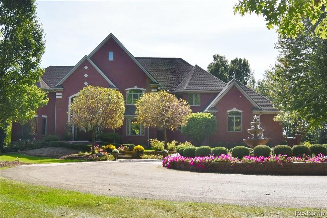 248 East Gunn Road Rochester, MI 48306 - Photo 1 of 44 1aa Gunn248_010.JPG