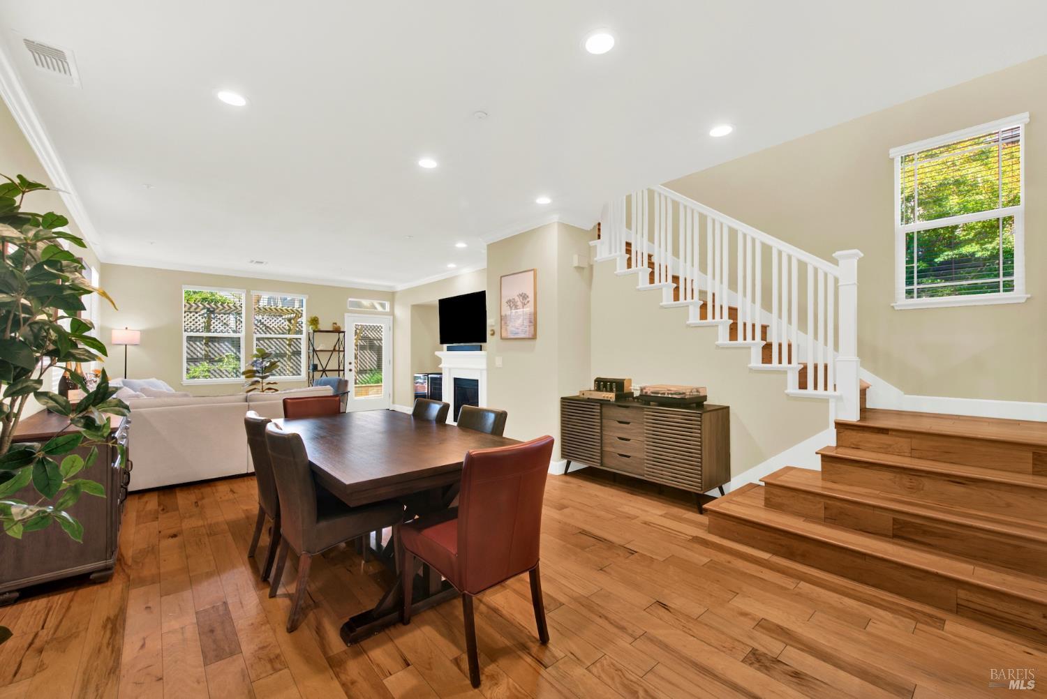 3209 Von Uhlit Ranch Road Napa, CA 94558 - Photo 8 of 64 Gallery Image 8