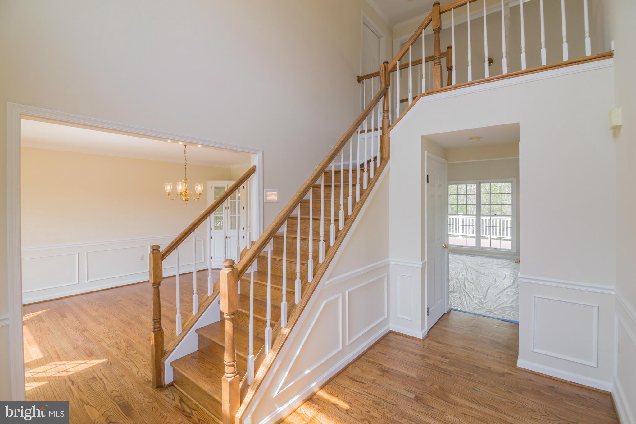 3055 Hickory Ridge Road Dunkirk, MD 20754 - Photo 7 of 29 a view of an entryway with wooden floor