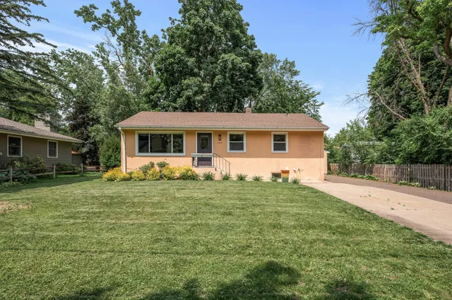 $394,900 | 177 Kale Street, Mahtomedi, MN 55115