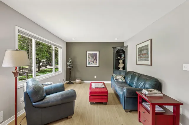 $394,900 | 177 Kale Street, Mahtomedi, MN 55115