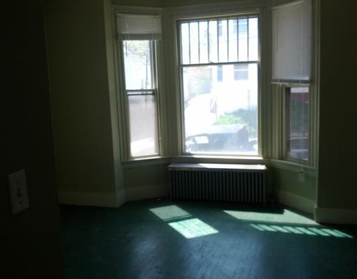 80 Shawmut Street Lewiston, ME 04240 - Photo 4 of 16 Interior Space/Layout.
